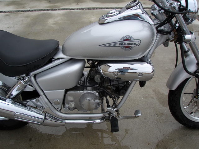 Купить мотоцикл Honda Magna50 1996 фото 18